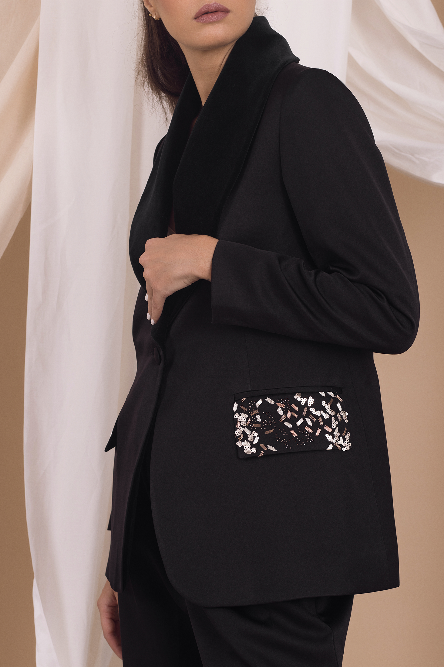 Duchess satin and velvet blazer