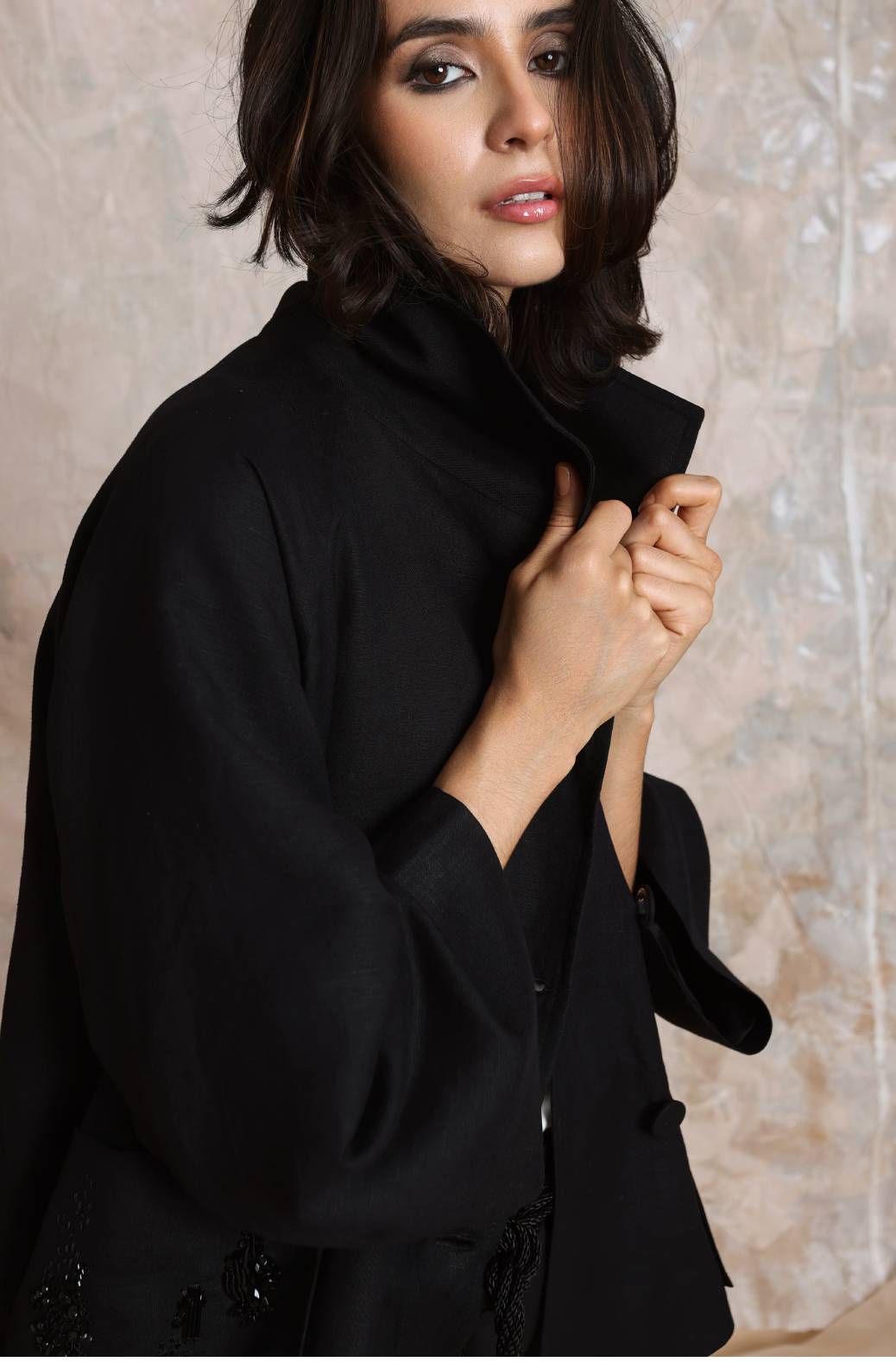 Atlal Hand-Embroidered Trench Vest Black