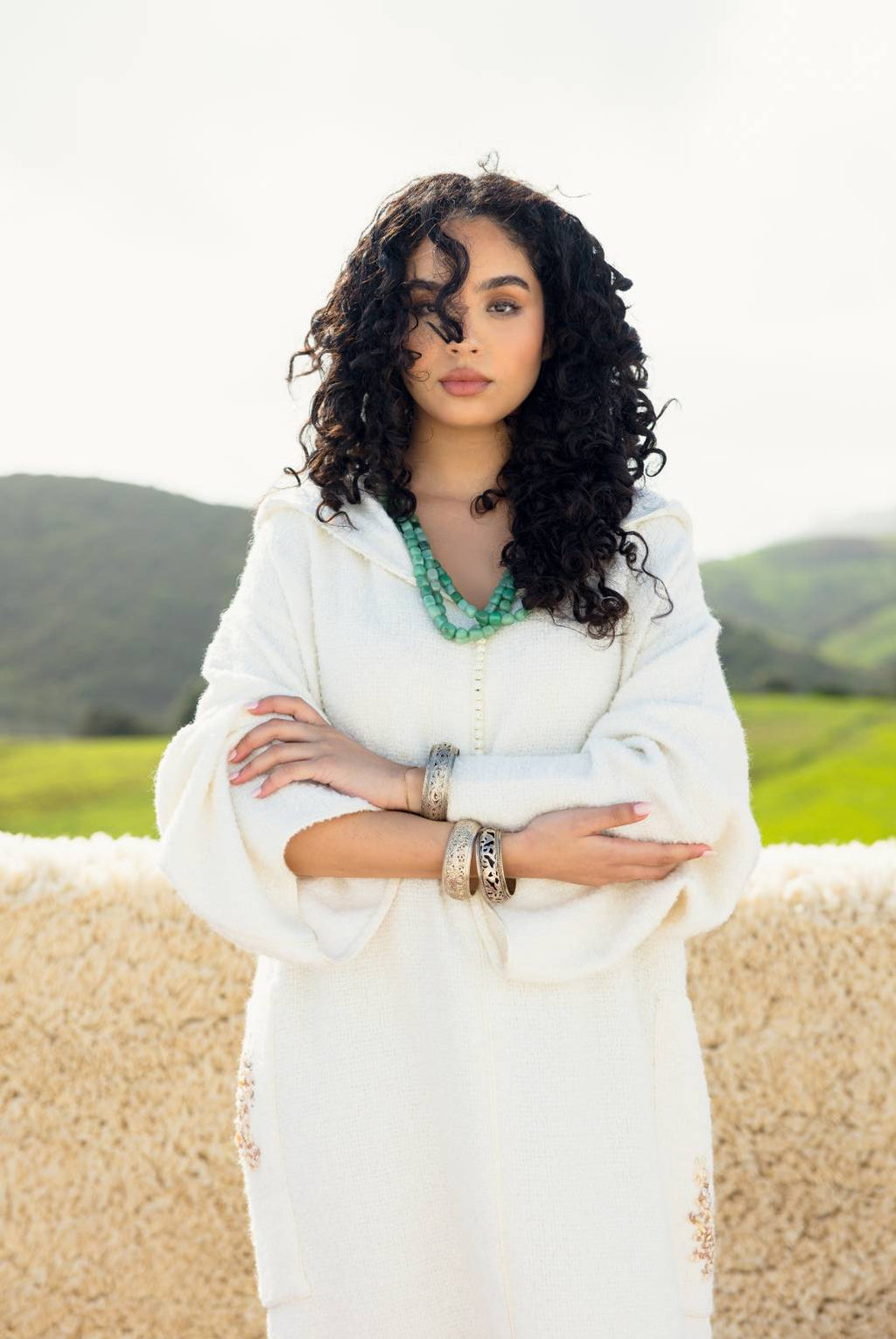 Atlas whisper jellaba white