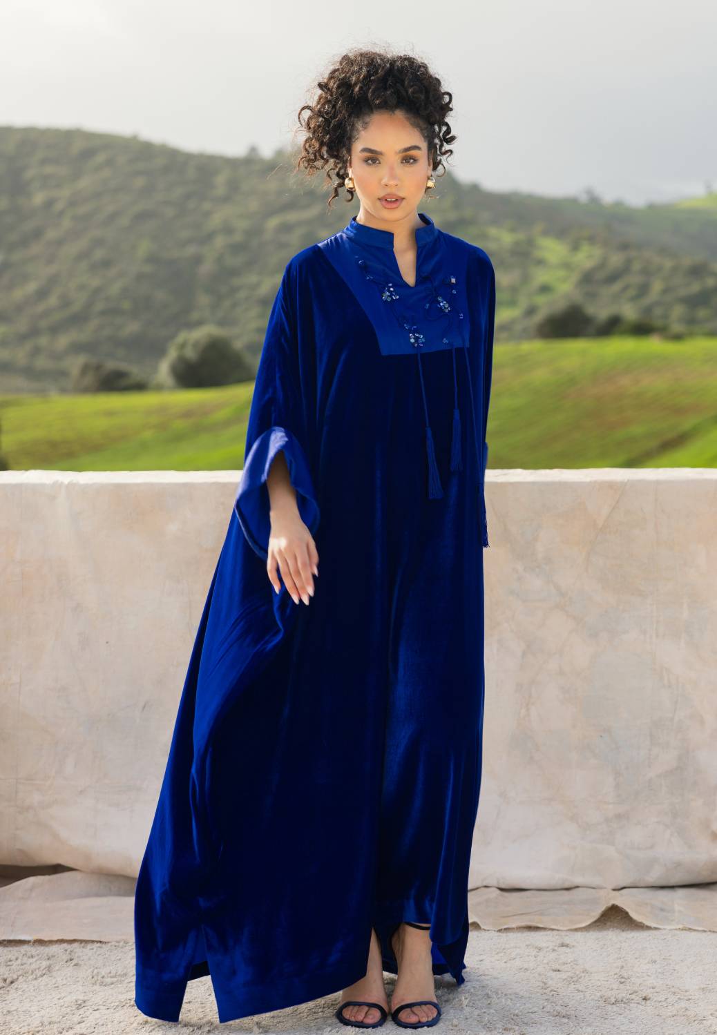 Layali caftan in royal blue