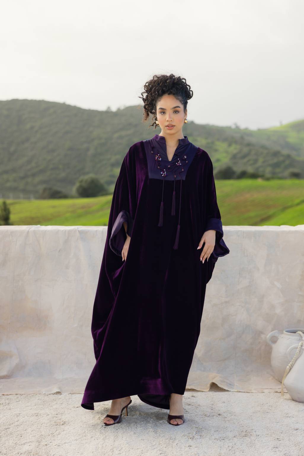 Layali caftan in aubergine purple