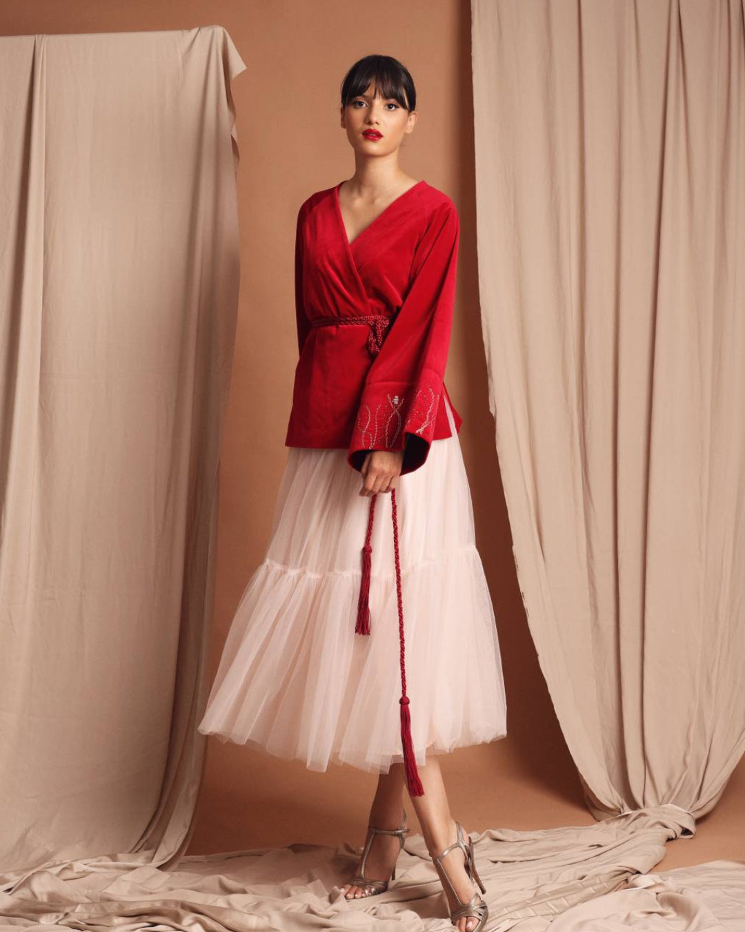 Nabata velvet kimono in red